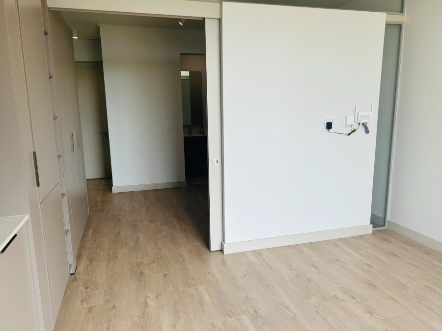 1 Bedroom Property for Sale in Rosebank Gauteng