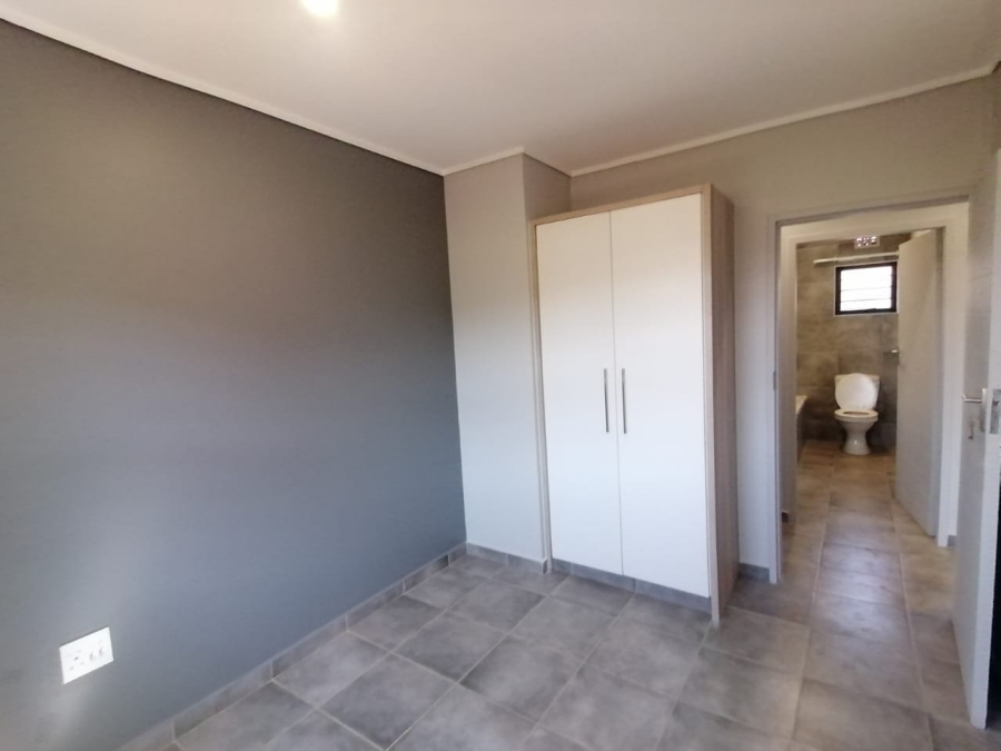 To Let 3 Bedroom Property for Rent in Danville Gauteng