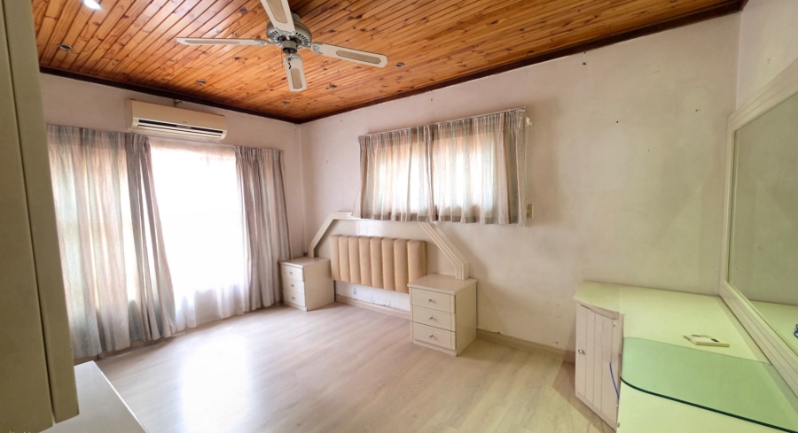 To Let 6 Bedroom Property for Rent in Laudium Gauteng