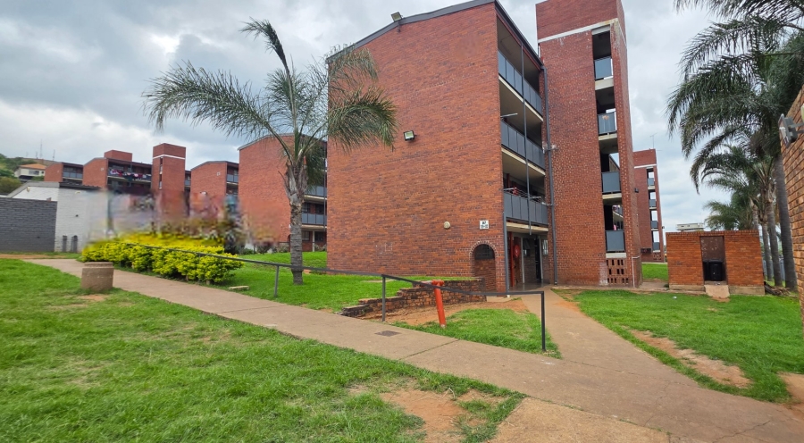 3 Bedroom Property for Sale in Laudium Gauteng