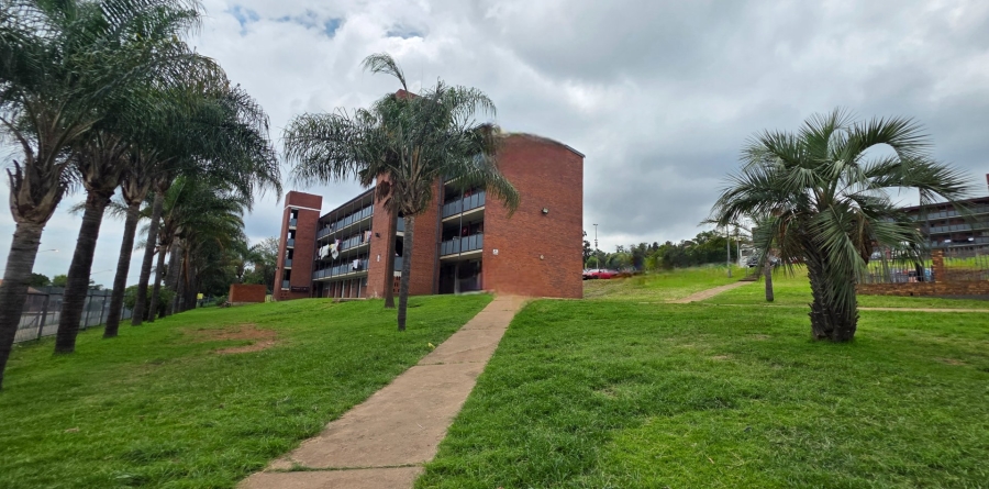 3 Bedroom Property for Sale in Laudium Gauteng