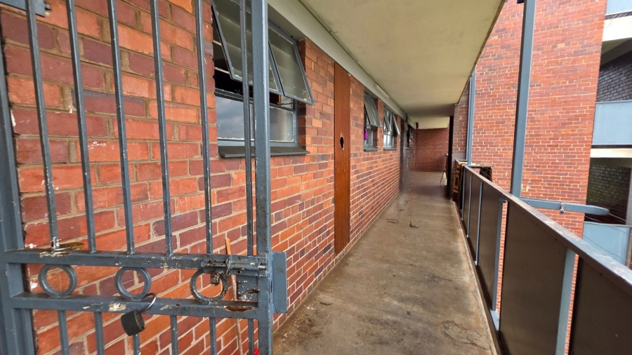 3 Bedroom Property for Sale in Laudium Gauteng