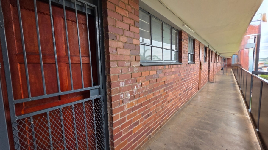 3 Bedroom Property for Sale in Laudium Gauteng