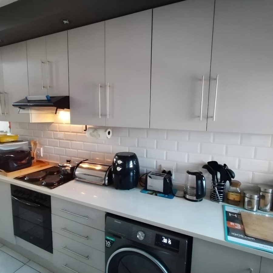 2 Bedroom Property for Sale in Klipfontein Gauteng