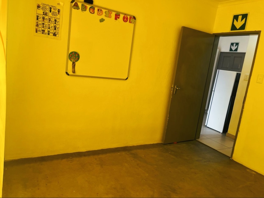 5 Bedroom Property for Sale in Cosmo City Gauteng