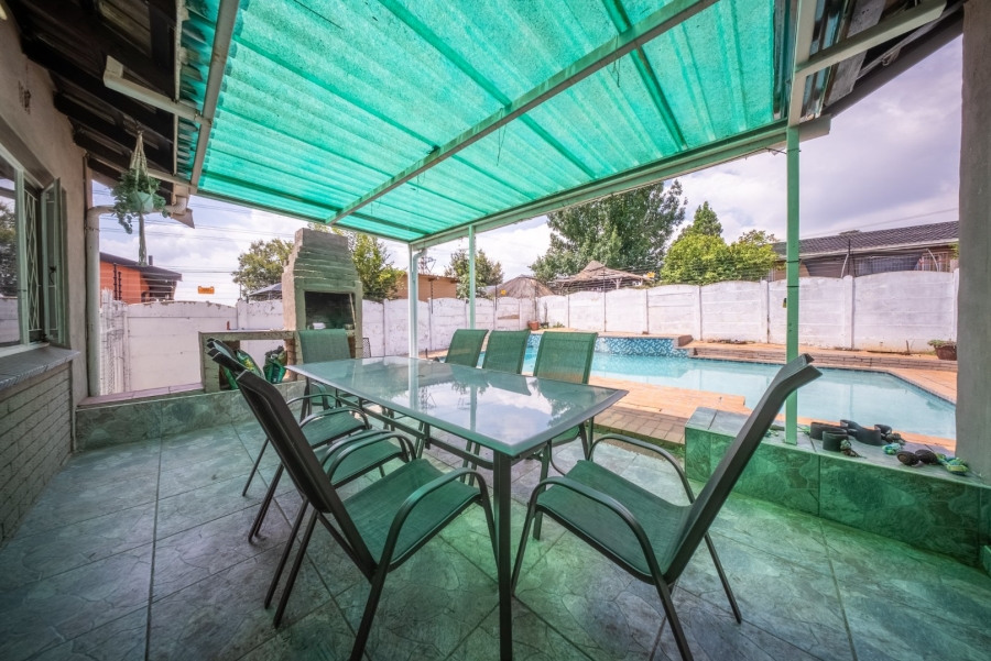 3 Bedroom Property for Sale in Klopperpark Gauteng