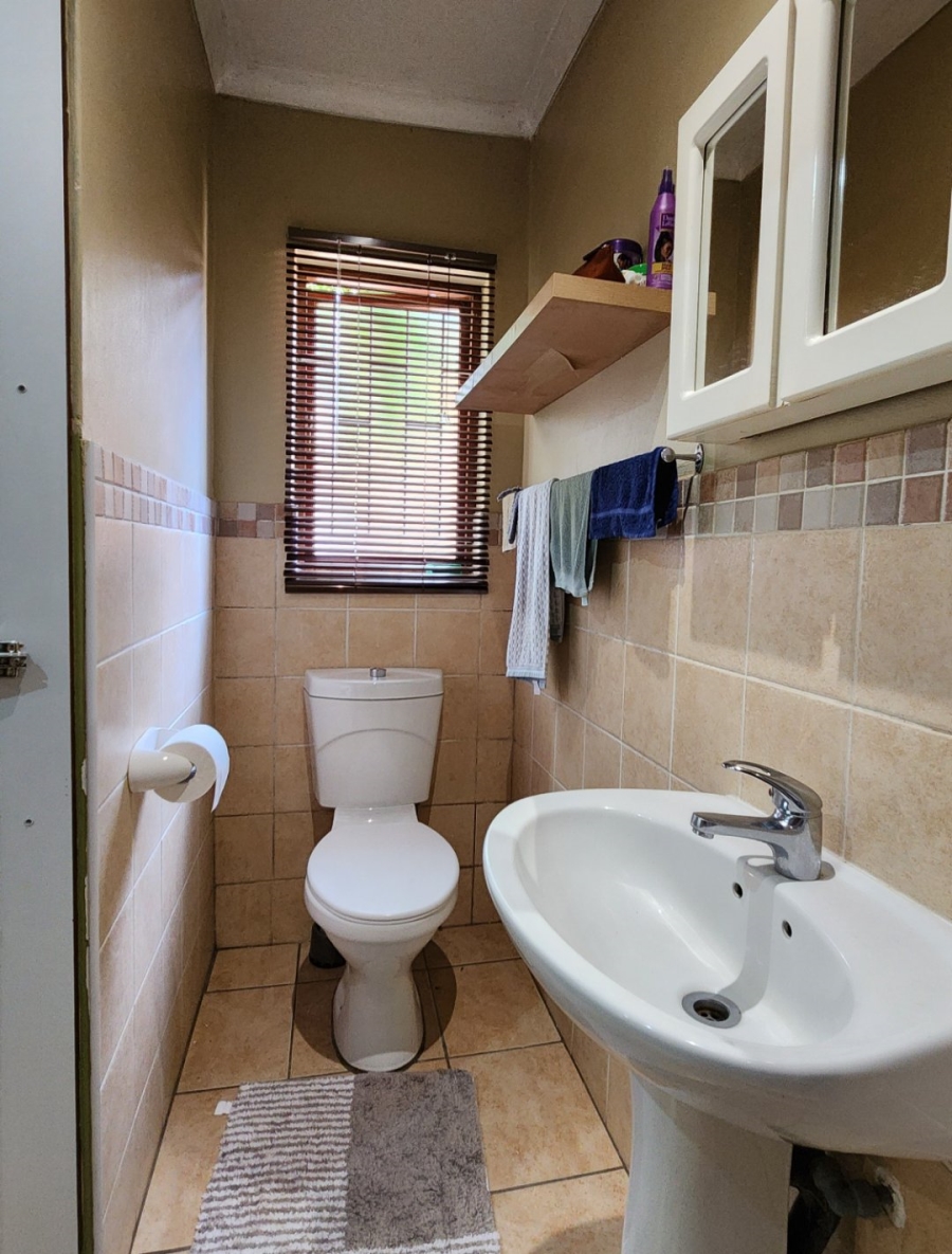 2 Bedroom Property for Sale in The Reeds Gauteng
