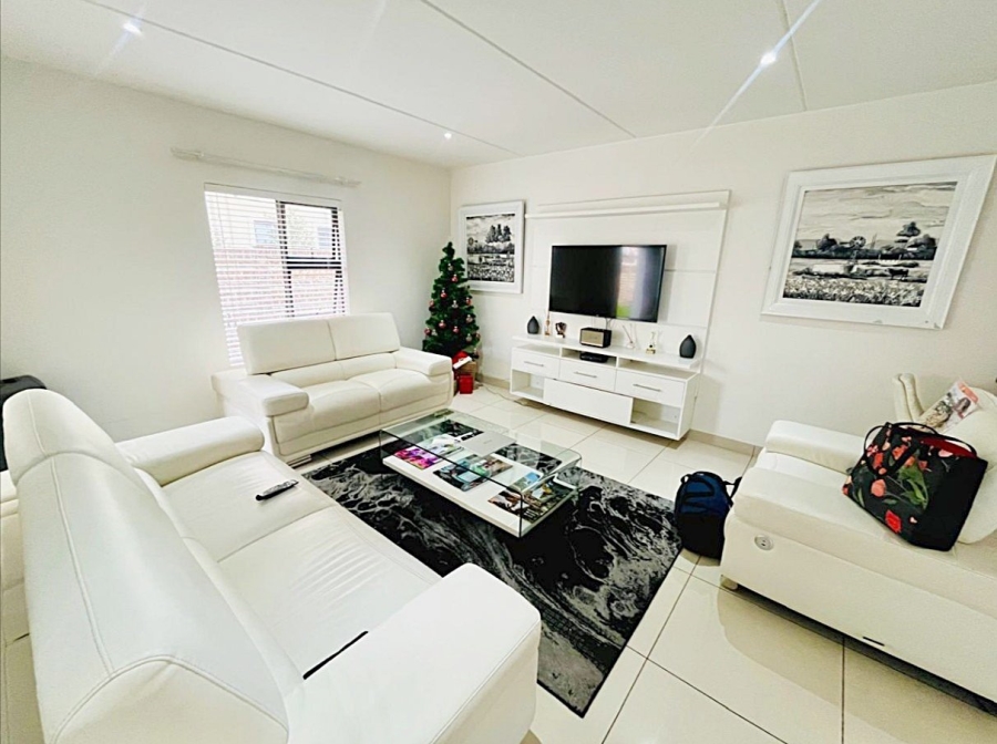 3 Bedroom Property for Sale in Parkrand Gauteng