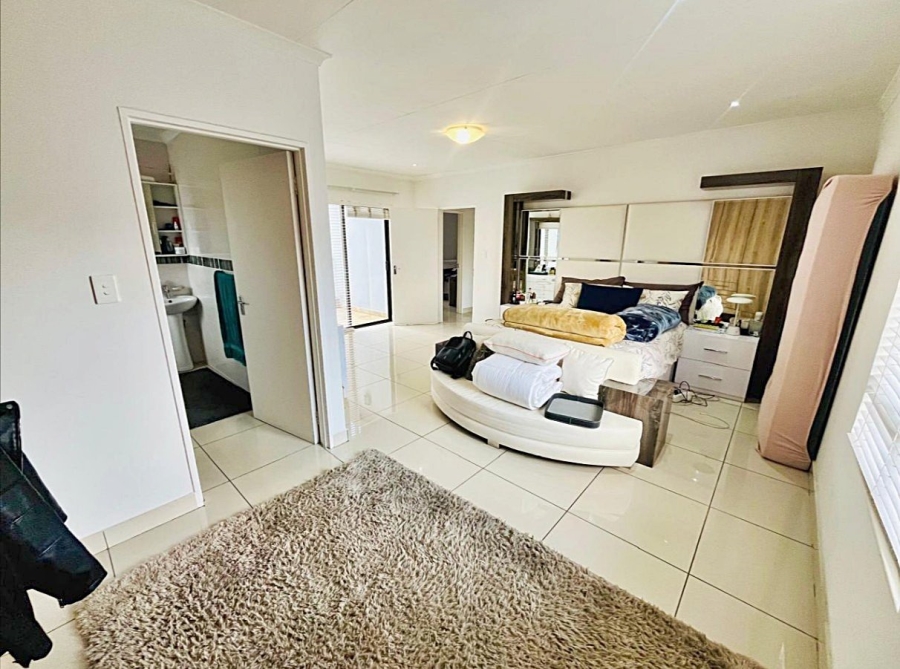 3 Bedroom Property for Sale in Parkrand Gauteng