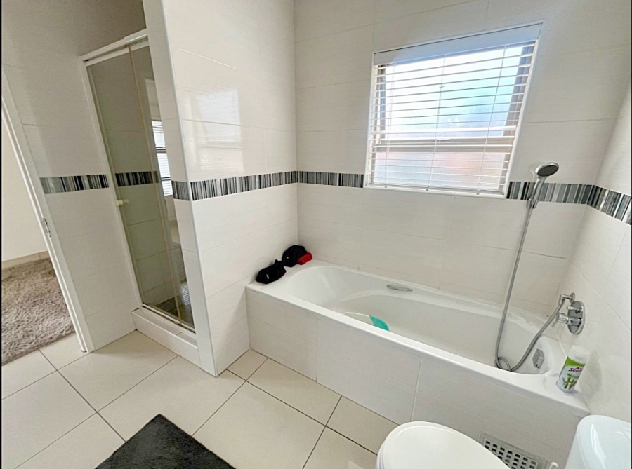 3 Bedroom Property for Sale in Parkrand Gauteng