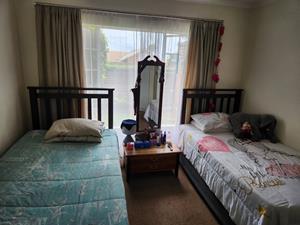 2 Bedroom Property for Sale in Rooihuiskraal North Gauteng