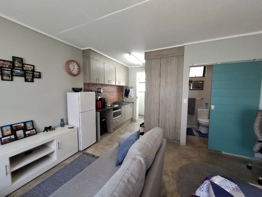 1 Bedroom Property for Sale in Zwartkop Golf Estate Gauteng