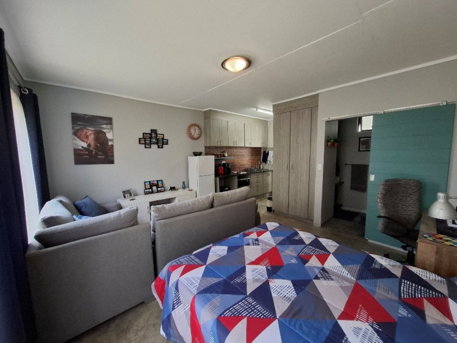 1 Bedroom Property for Sale in Zwartkop Golf Estate Gauteng