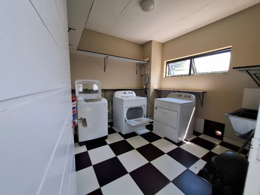 1 Bedroom Property for Sale in Zwartkop Golf Estate Gauteng