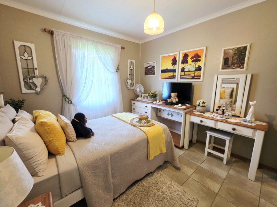 3 Bedroom Property for Sale in La Montagne Gauteng