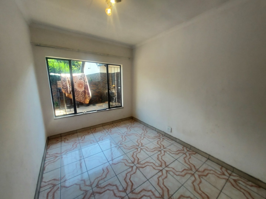 To Let 4 Bedroom Property for Rent in Hennopspark Gauteng