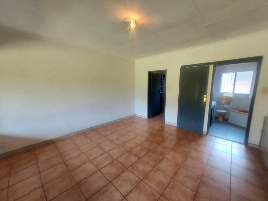 To Let 4 Bedroom Property for Rent in Hennopspark Gauteng