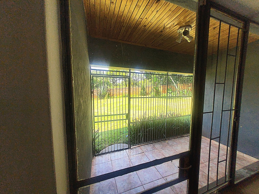 To Let 4 Bedroom Property for Rent in Hennopspark Gauteng