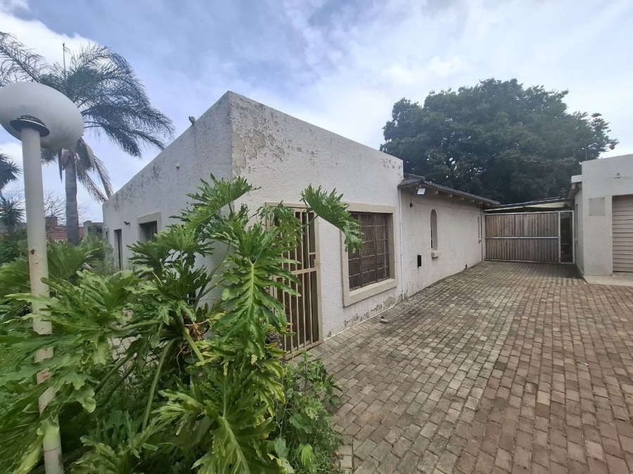 3 Bedroom Property for Sale in Wychwood Gauteng