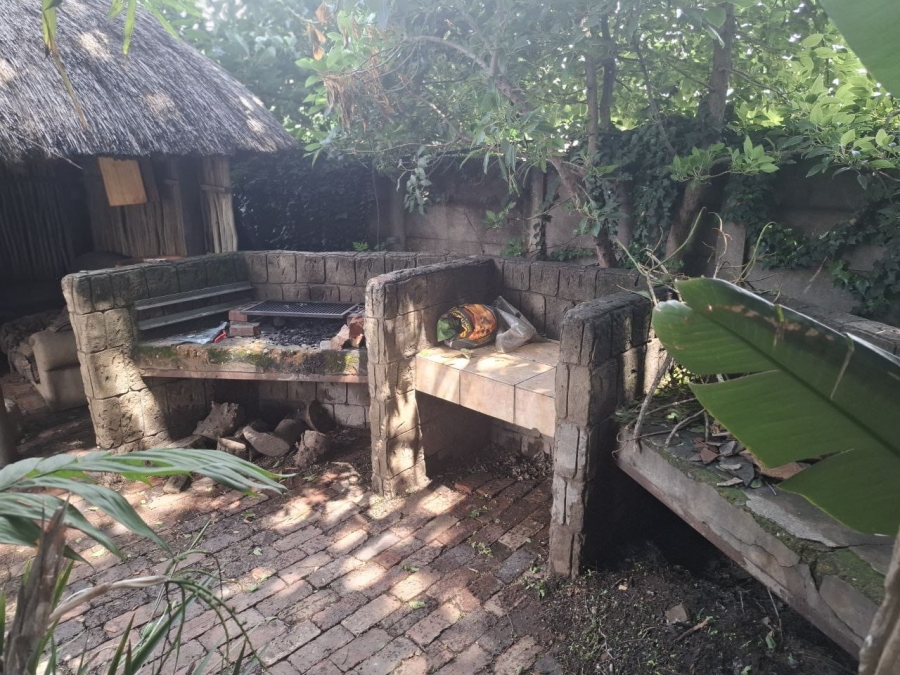 3 Bedroom Property for Sale in Wychwood Gauteng