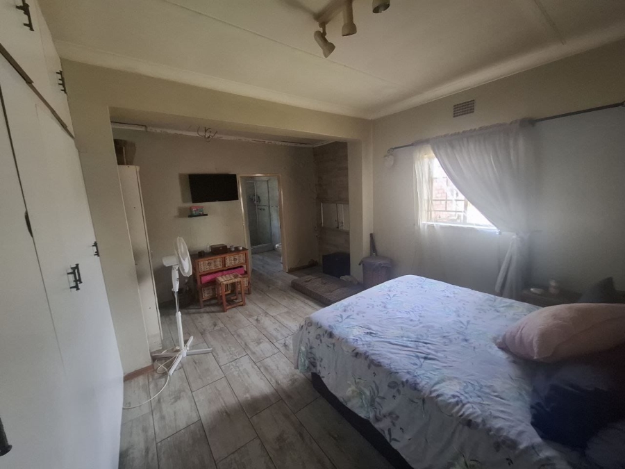3 Bedroom Property for Sale in Wychwood Gauteng