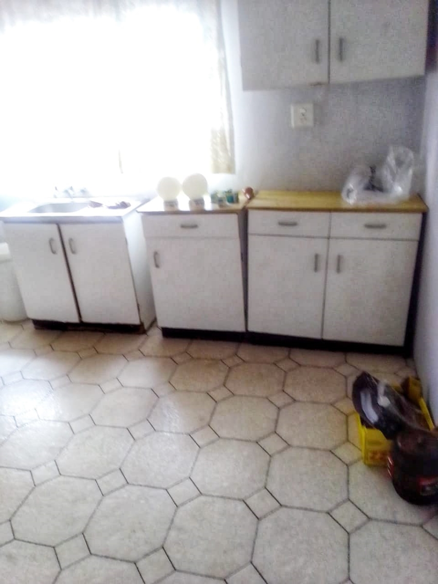 To Let 3 Bedroom Property for Rent in Katlehong South Gauteng