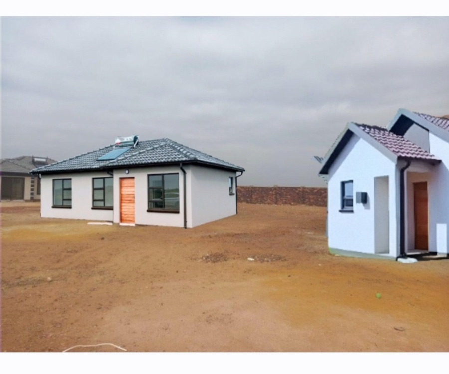 3 Bedroom Property for Sale in Windmill Park Gauteng