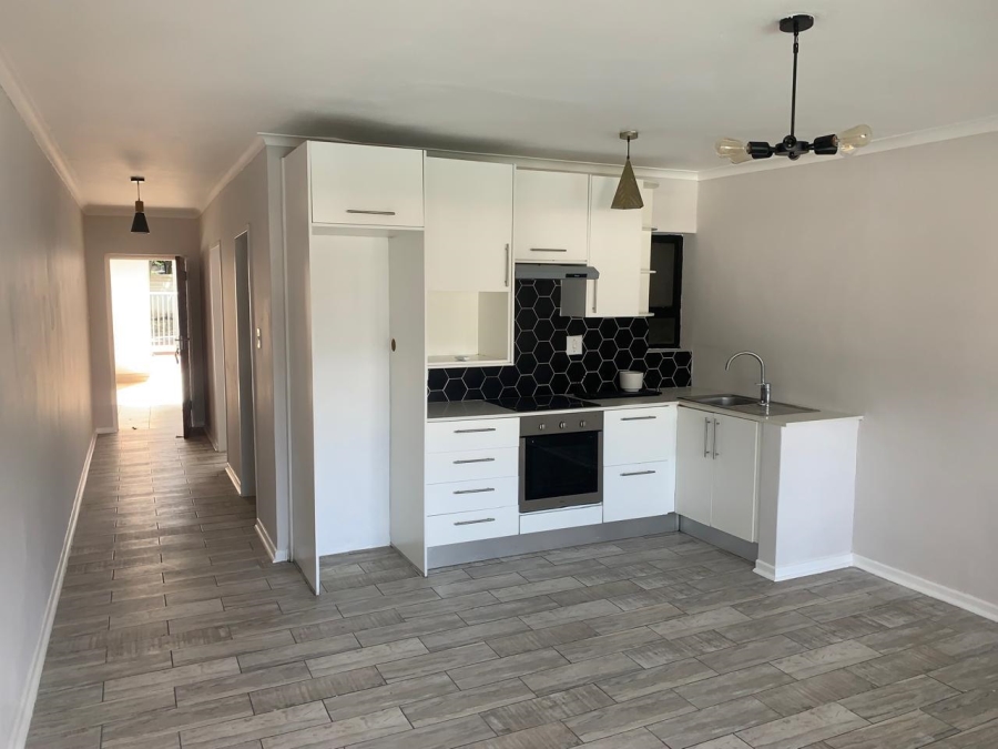 To Let 1 Bedroom Property for Rent in Sandown Gauteng