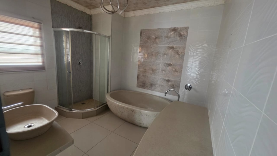 To Let 3 Bedroom Property for Rent in Amandasig Gauteng