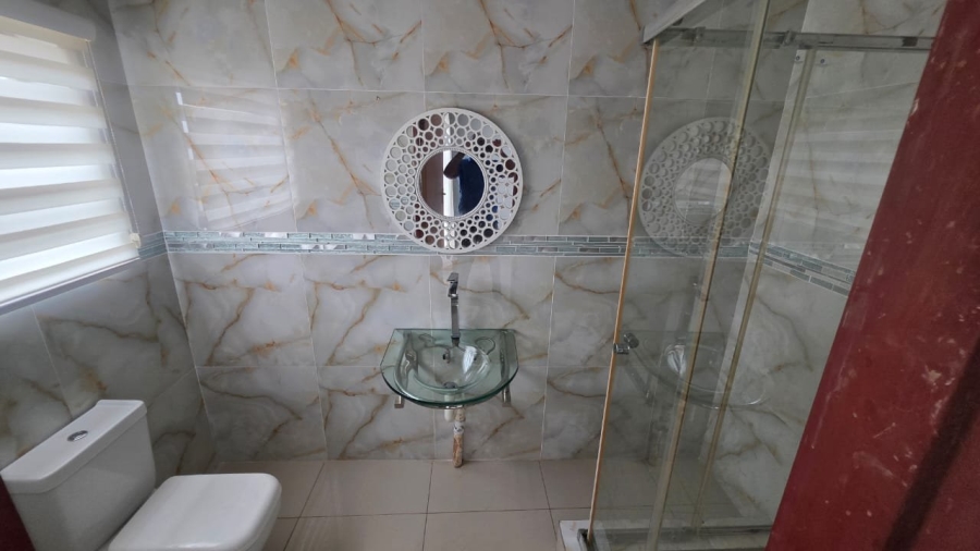 To Let 3 Bedroom Property for Rent in Amandasig Gauteng