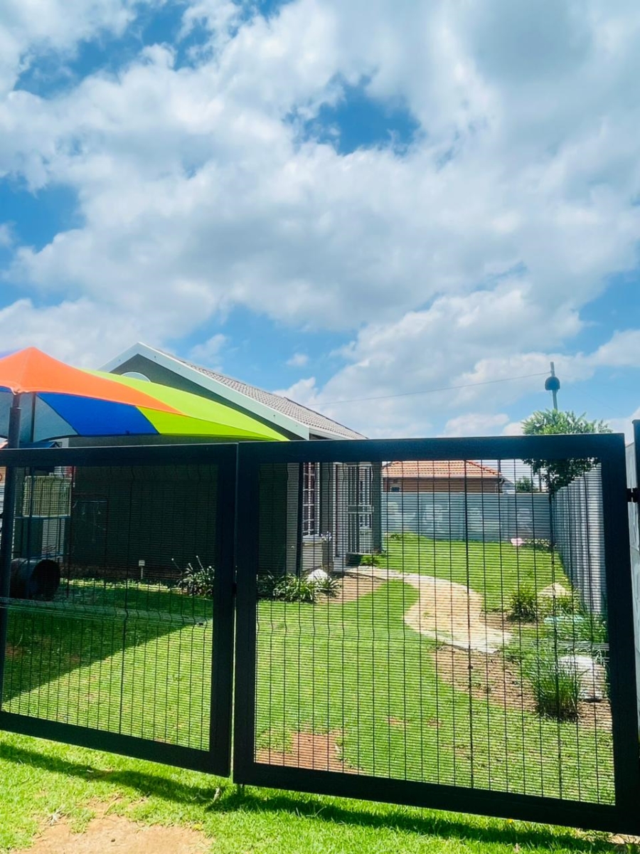 2 Bedroom Property for Sale in Savanna City Gauteng