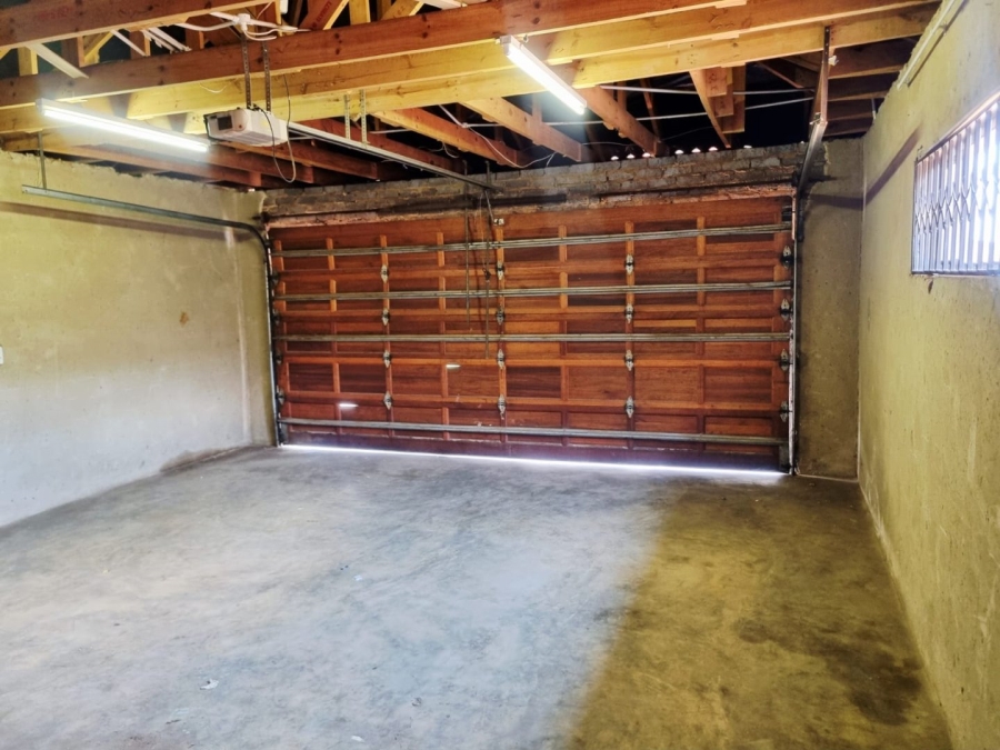 3 Bedroom Property for Sale in Vosloorus Gauteng