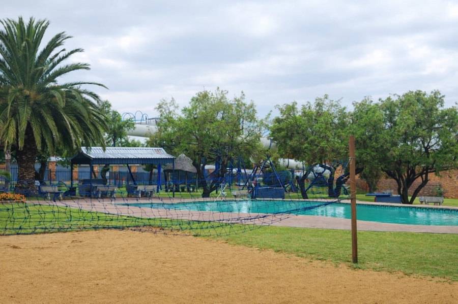 4 Bedroom Property for Sale in Misty Bay Gauteng