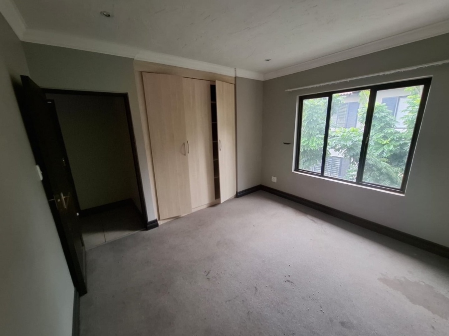  Bedroom Property for Sale in Amorosa Gauteng