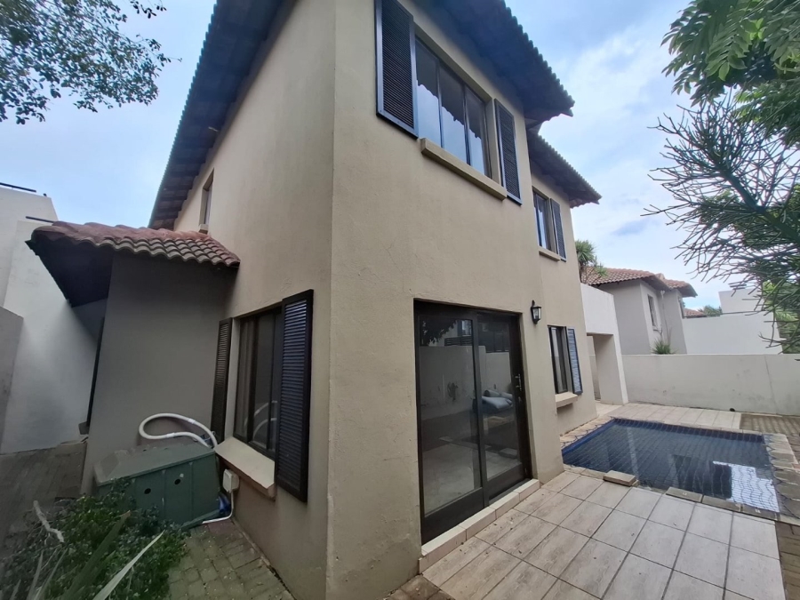  Bedroom Property for Sale in Amorosa Gauteng