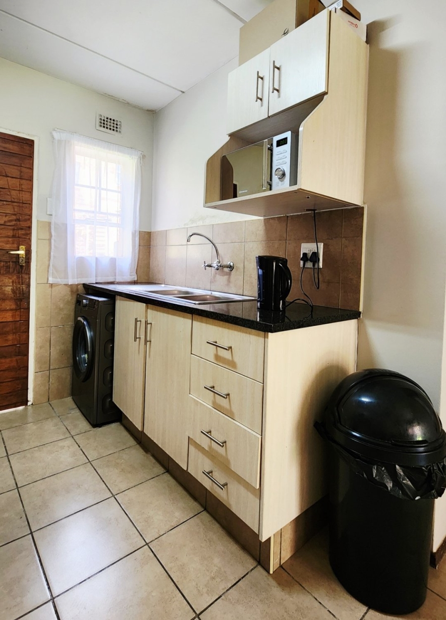 2 Bedroom Property for Sale in Noordwyk Gauteng