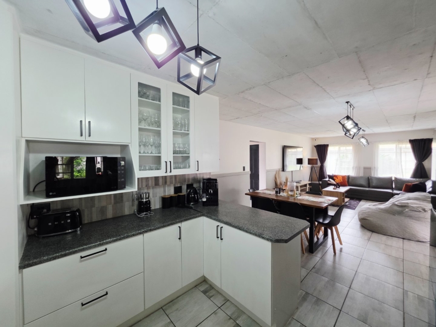 4 Bedroom Property for Sale in Equestria Gauteng