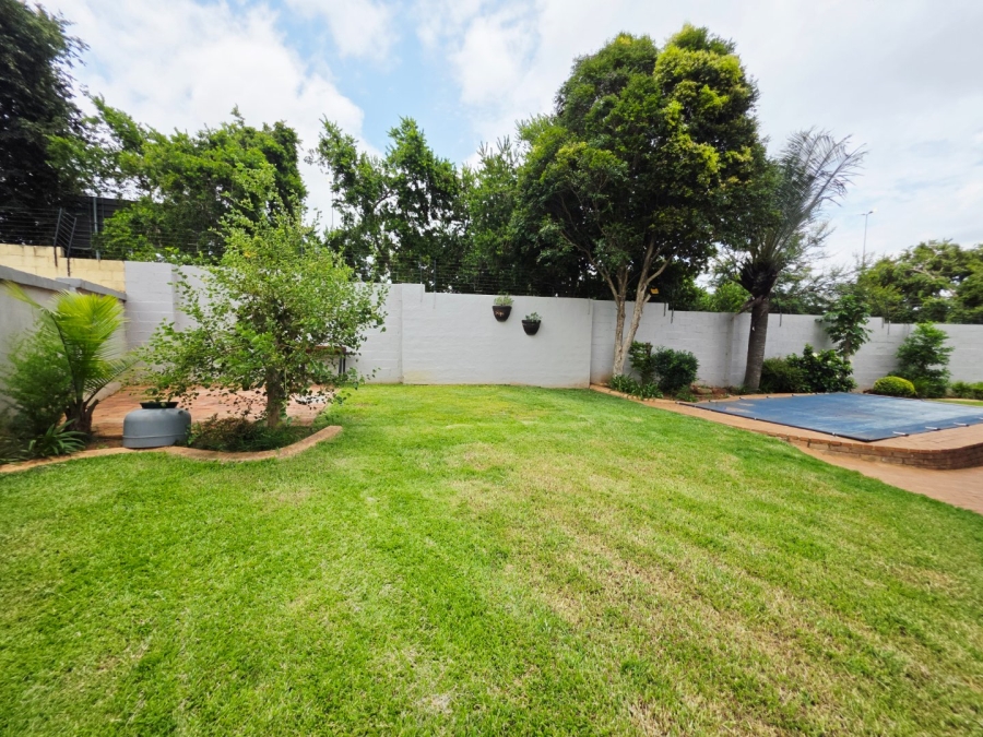 4 Bedroom Property for Sale in Equestria Gauteng