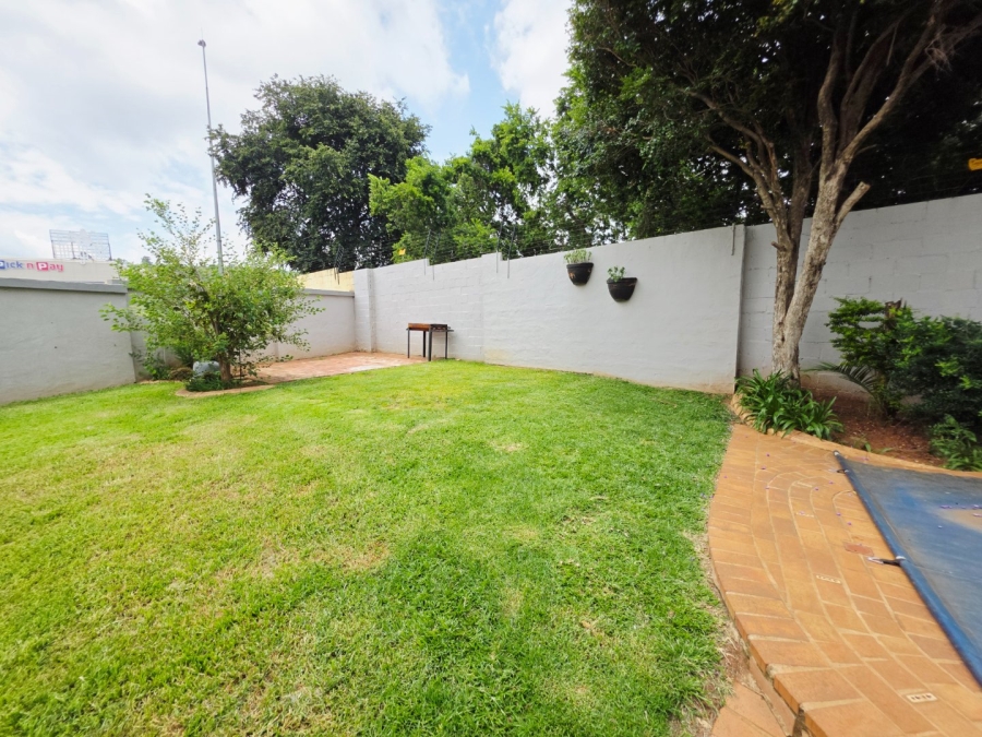 4 Bedroom Property for Sale in Equestria Gauteng