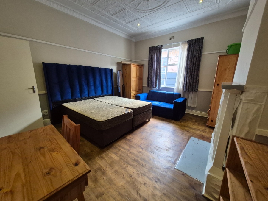 8 Bedroom Property for Sale in Brixton Gauteng