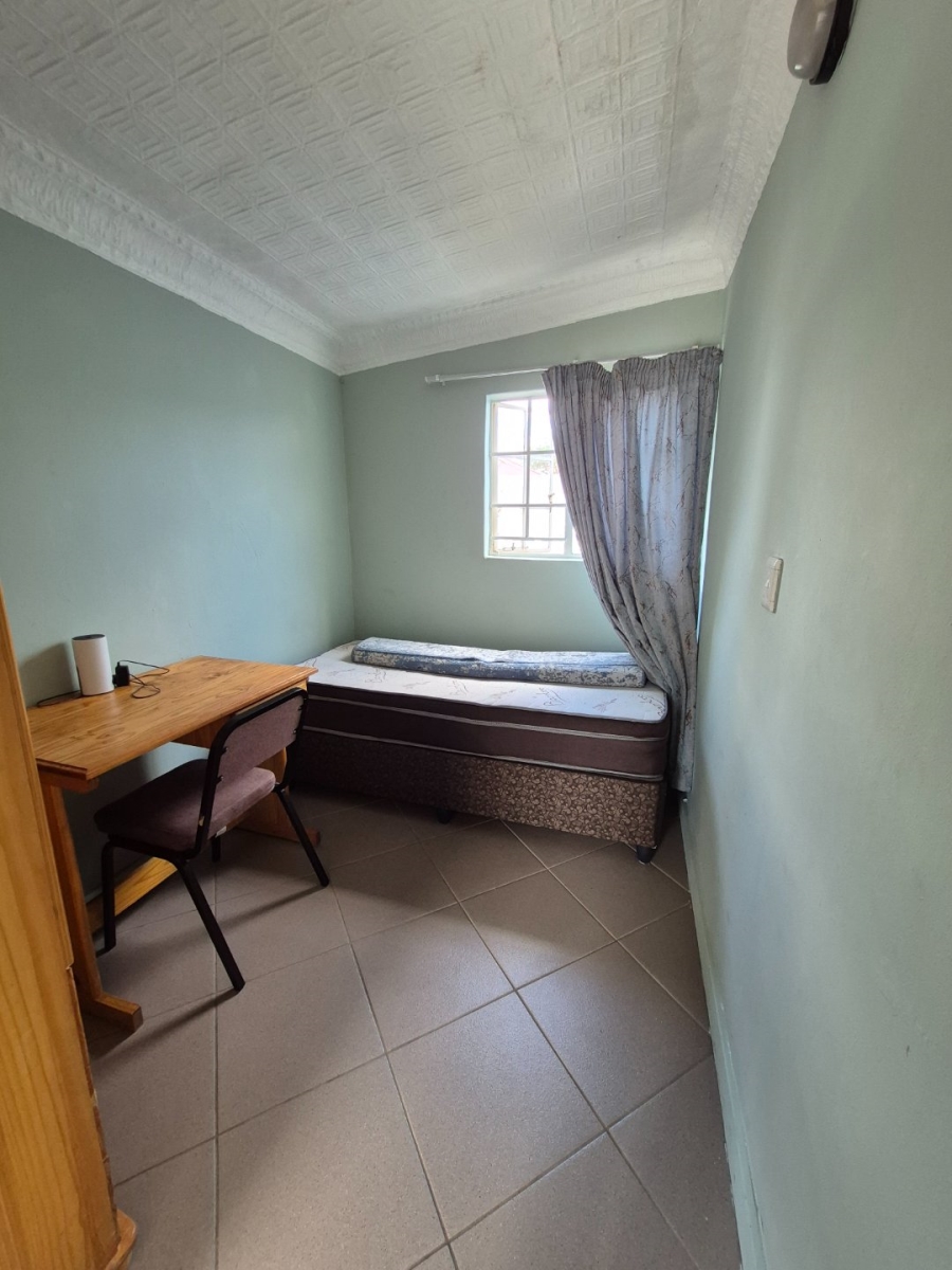 8 Bedroom Property for Sale in Brixton Gauteng