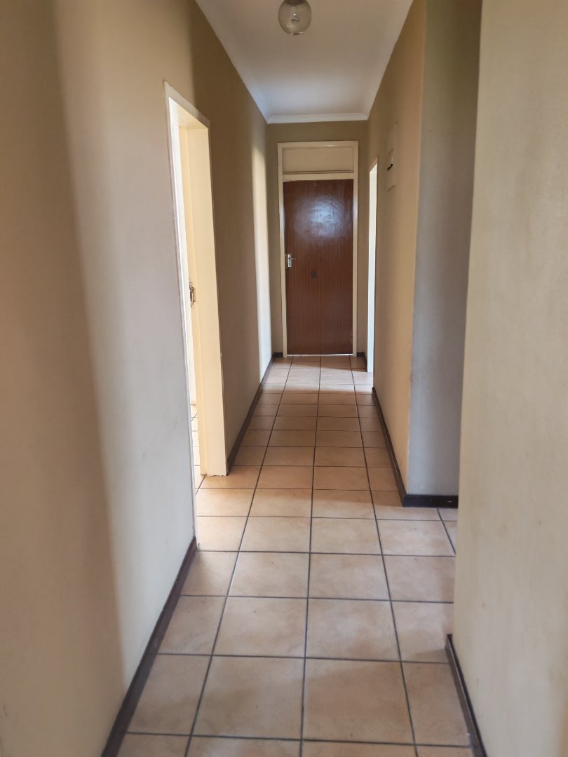 3 Bedroom Property for Sale in Kwaggasrand Gauteng