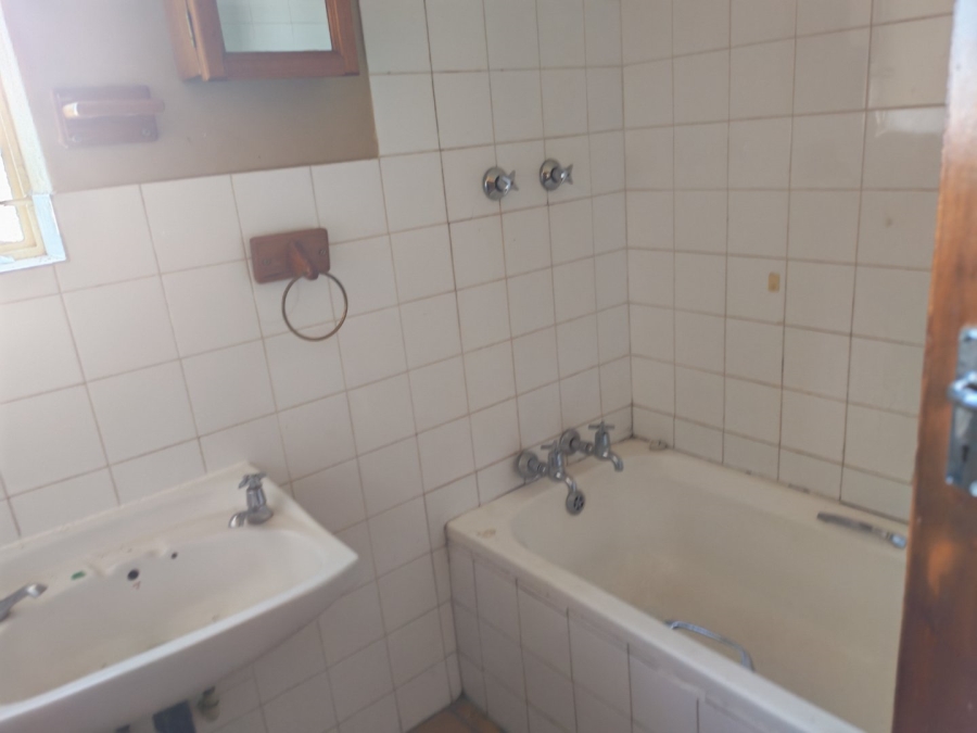 3 Bedroom Property for Sale in Kwaggasrand Gauteng