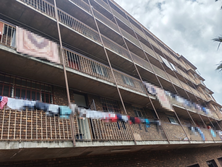 2 Bedroom Property for Sale in Pretoria West Gauteng