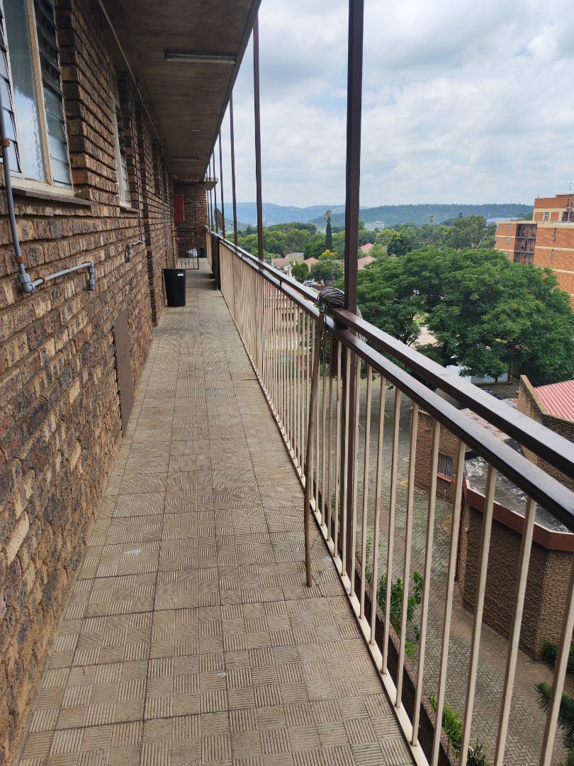 2 Bedroom Property for Sale in Pretoria West Gauteng
