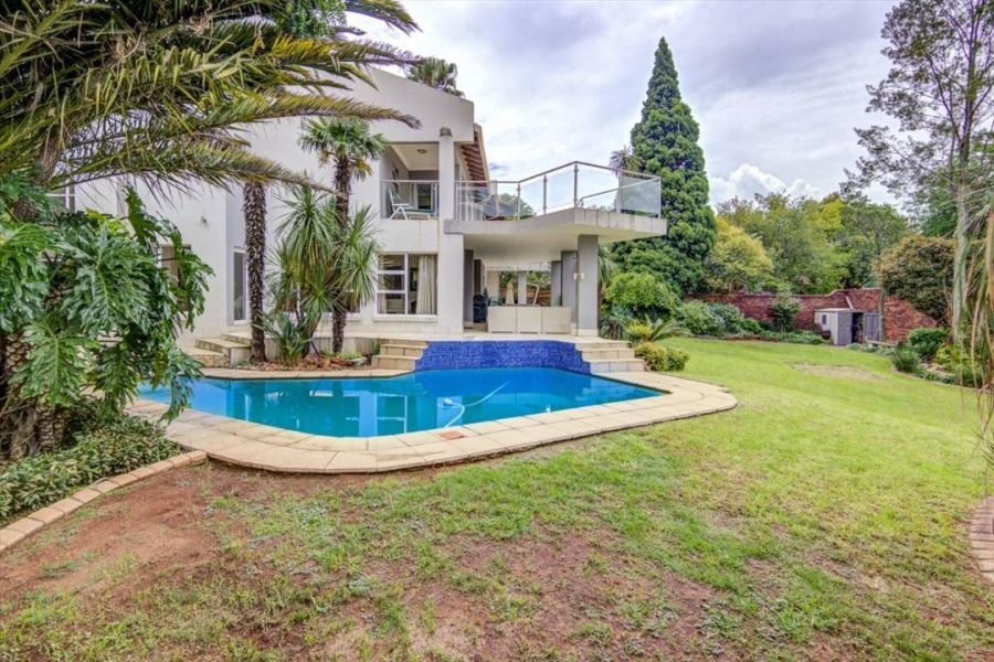 5 Bedroom Property for Sale in Alphen Park Gauteng