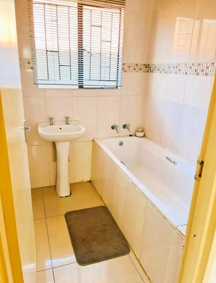 3 Bedroom Property for Sale in Soshanguve VV Gauteng