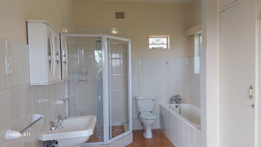 9 Bedroom Property for Sale in Muckleneuk Gauteng