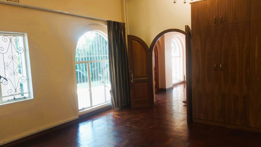 9 Bedroom Property for Sale in Muckleneuk Gauteng