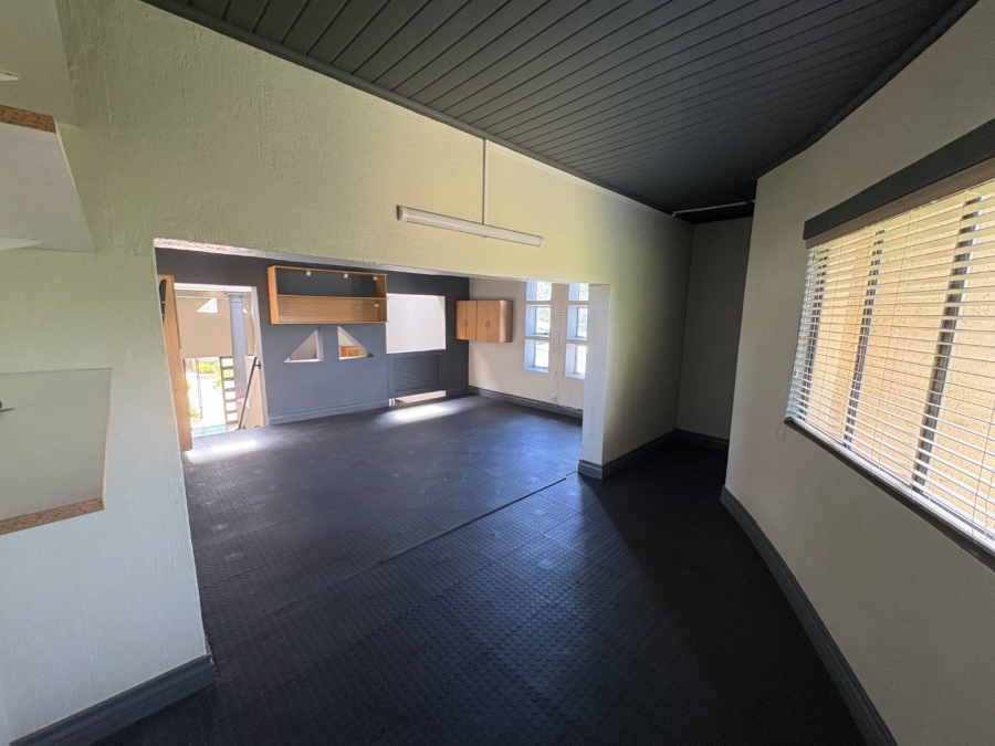 4 Bedroom Property for Sale in Garsfontein Gauteng